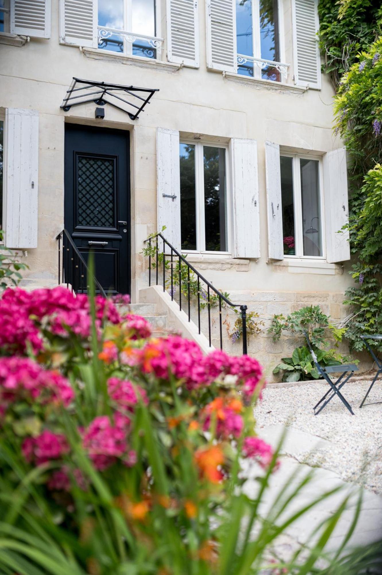 Villa Robs - Appartements Tout Confort, Tv Connectee, Haut Debit, Localisation Ideale - Courts Sejours & Affaires Caen Buitenkant foto